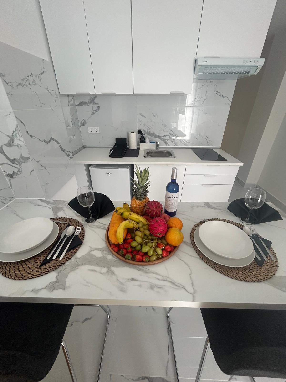 Interno di un appartamento selezionato: cucina attrezzata